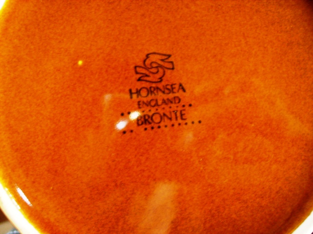 ホーンジー (Hornsea)　ポット3点セット（コーヒー・ティー・シュガー） Bronte アンティーク　陶磁器 雑貨陶器