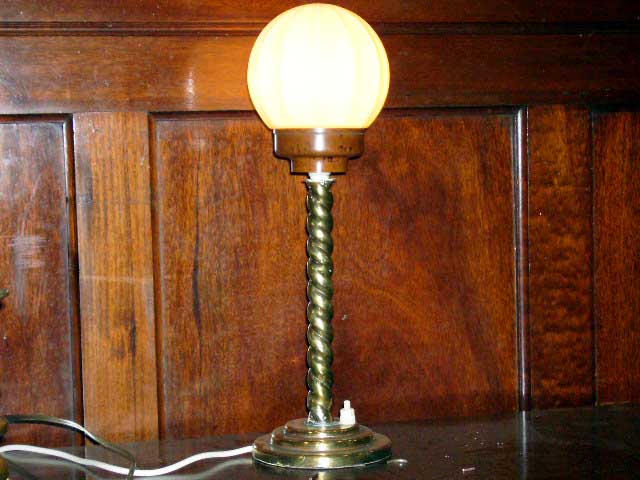 アンティーク　照明 ランプ（すでに組み合わせられている照明） ランプ＆スタンド　ベークライト