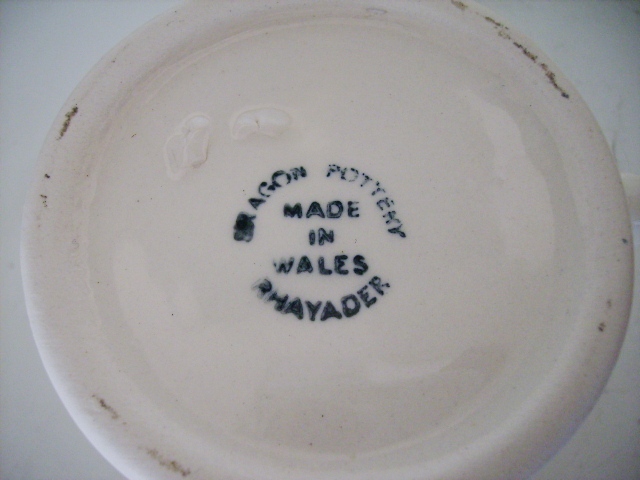 英国王室　カップ アンティーク　陶磁器 雑貨陶器