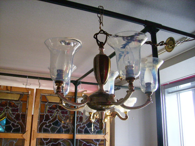 ５灯　シャンデリア　（4269　ヴァセリン　シェード　5個付き）,アンティーク　照明,シャンデリア・ハンギングランプ