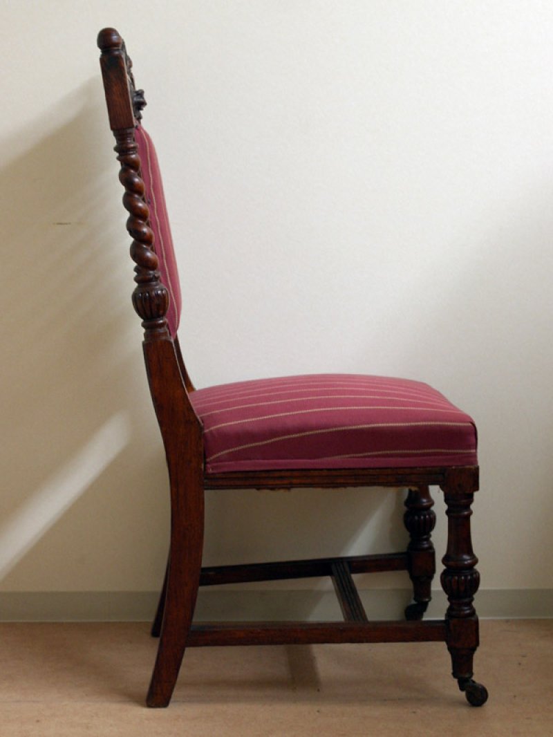 画像1: グリーンマン彫刻　ダイニング・チェア　キャスター付き