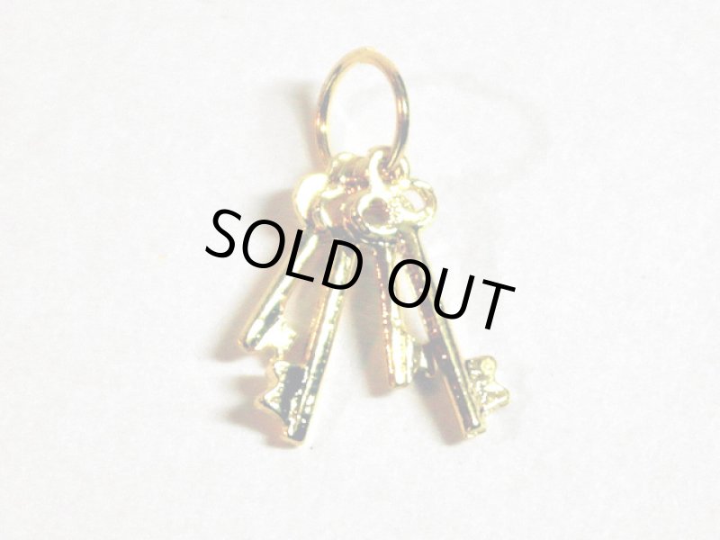 画像2: ドールハウス用  鍵4個セット　リング付 (2)