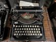 画像2: タイプライター　Underwood Standard Portable Typewriter (2)