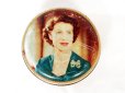 画像2: ビンテージ　ティン（缶）　1953年　エリザベス女王 QUEEN ELIZABETH II　CHOCOLATE (2)