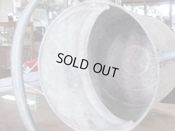 画像9: ブリキ　ジョウロ　1-1/2ガロン（約6.8リットル）