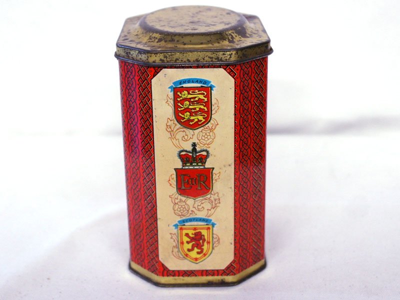 画像4: ビンテージ缶 1953年 エリザベス女王 戴冠式記念 (4)