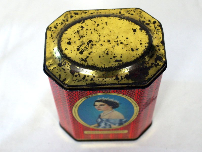 画像1: ビンテージ缶 1953年 エリザベス女王 戴冠式記念