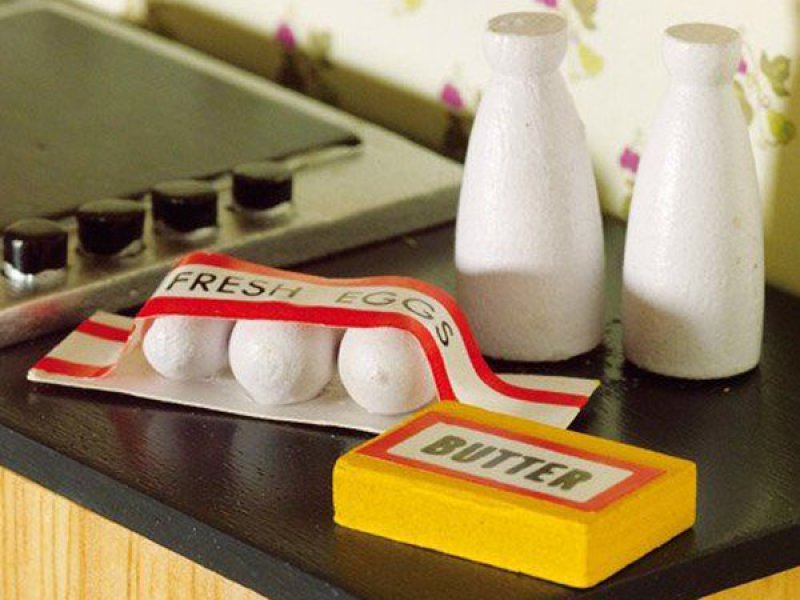画像1: 卵・牛乳2本・バターセット (1)