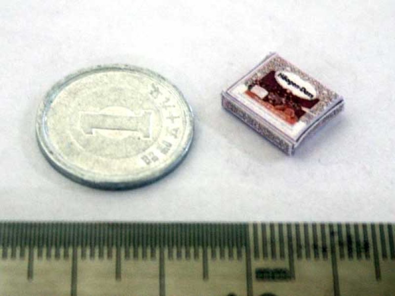 ミニチュア　1/12サイズのパッケージ