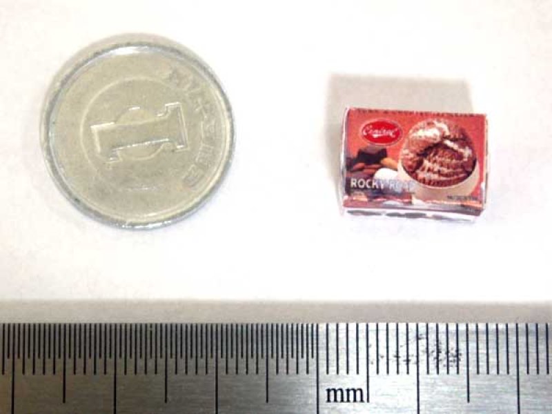 ミニチュア　1/12サイズのパッケージ