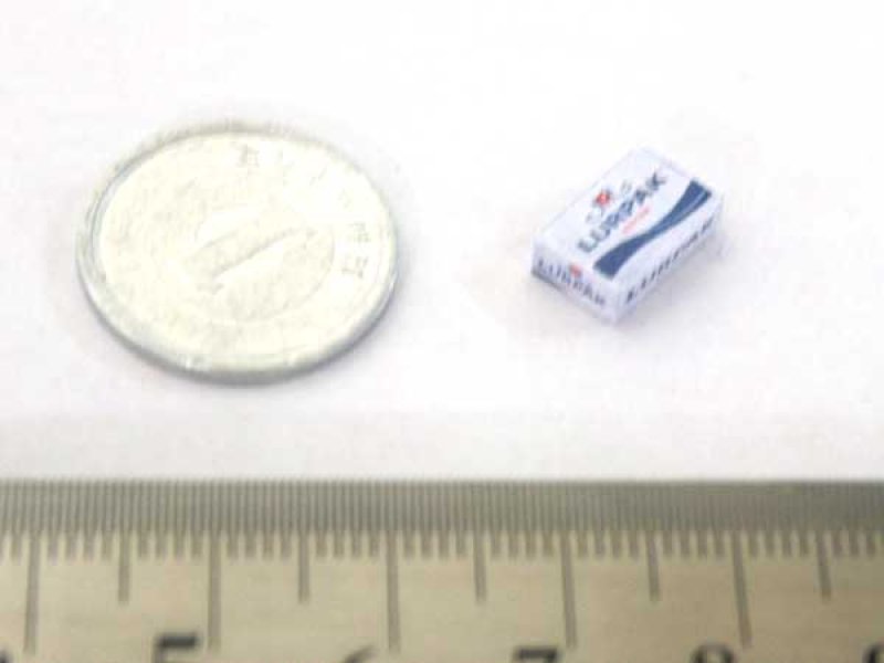 ミニチュア　1/12サイズのパッケージ