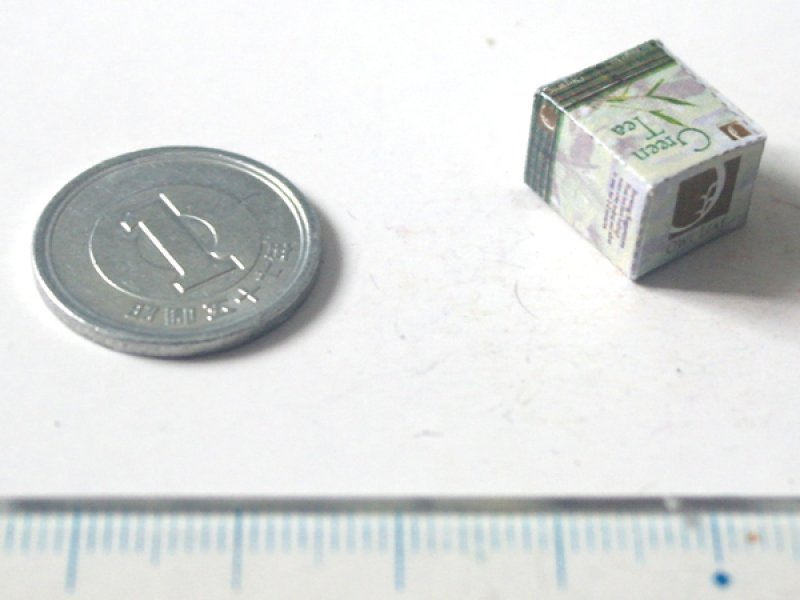 ミニチュア　1/12サイズのパッケージ