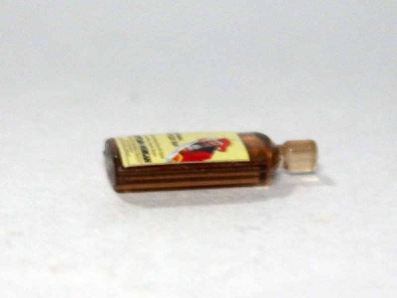 画像2: お酒ボトル (2)