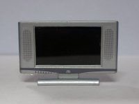 32" ワイドスクリーン 　テレビTV　シルバー