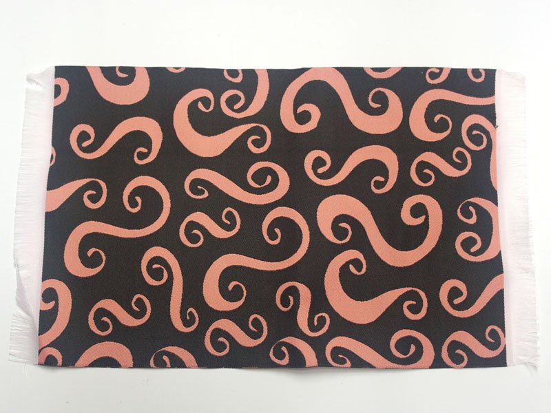 1/12サイズのドールハウス用ミニチュアラグ　リバーシブルです