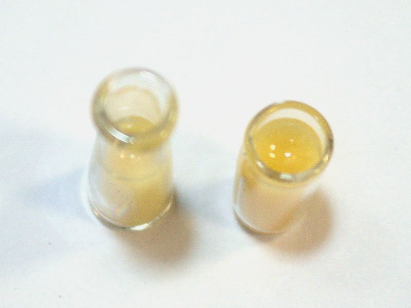 画像4: ミルク入りグラス・ボトル＆グラス (4)