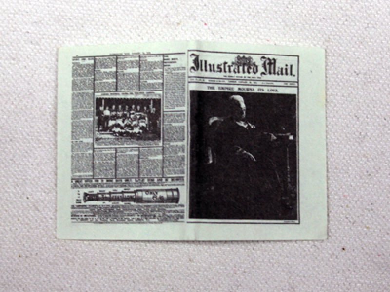 画像2: 新聞 タブロイド　"Illustrated Mail " (2)