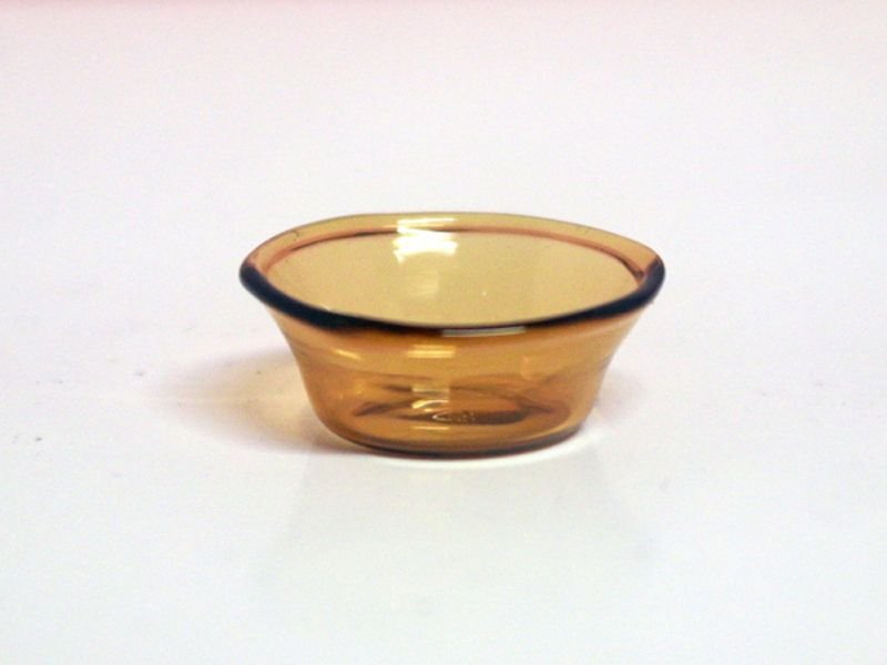 1/12サイズのドールハウス用ミニチュアアンバー　ガラス・ボウルです
