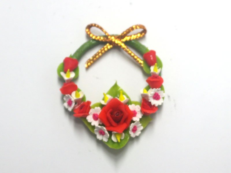 1/12サイズのドールハウス用ミニチュア薔薇のガーランドです