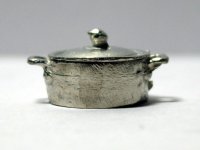 キャセロール鍋　(ホワイトメタル製）