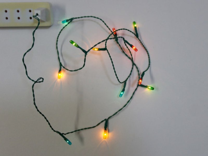 画像2: 照明　クリスマス　12球付き　4色 (2)