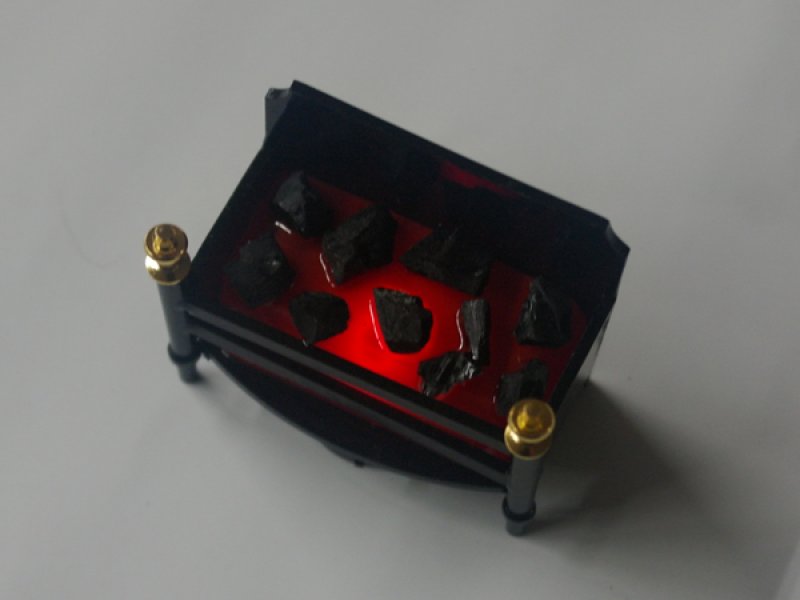 画像4: 暖炉（点滅照明）　LED（ボタン電池付） (4)