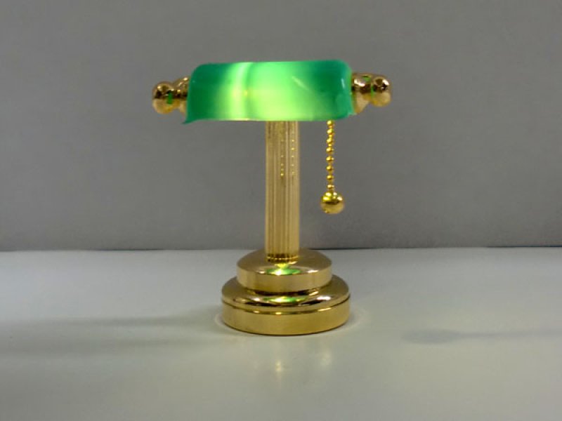 1/12サイズのドールハウス用ミニチュア　デスクランプ　グリーン　LED　（電池付）