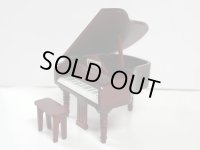 グランドピアノ　スツール付