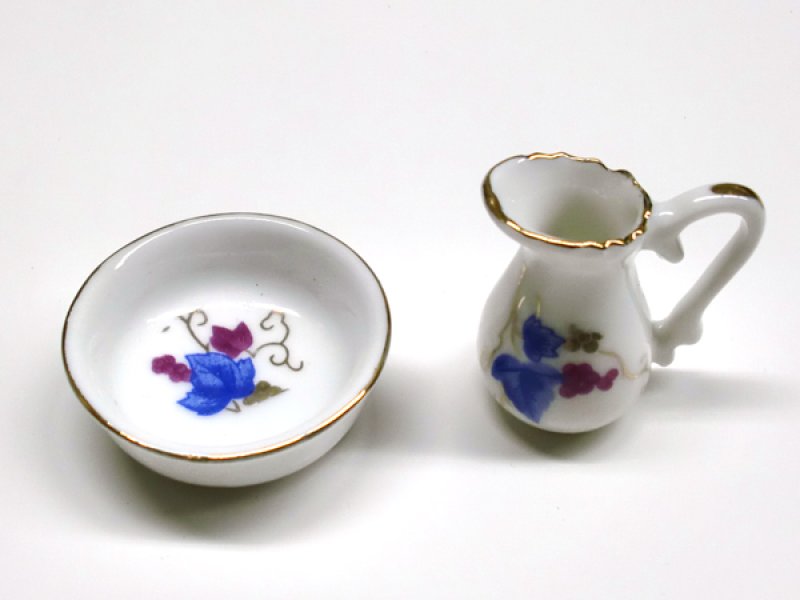 1/12サイズのドールハウス用ミニチュア　洗面器＆ジャグ　ラージ