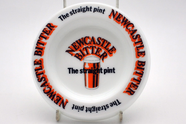 画像1: 灰皿 （Newcastle Bitter）