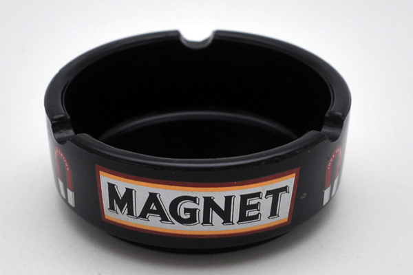 画像1: 灰皿 （Magnet）