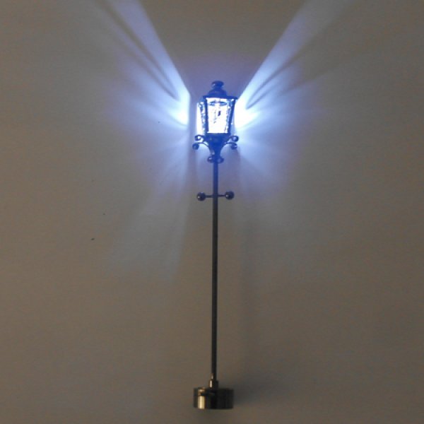 画像4: ストリート・ランタン　街灯　メタル製　LED（電池付） (4)