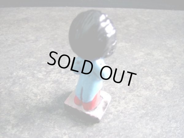 画像4: ゴーリー　人形　歌手 (4)