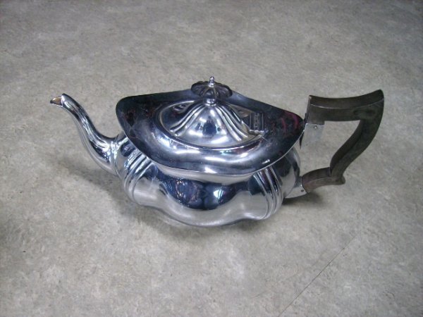 画像4: シルバープレート ポット&シュガーポット&ミルクジャグ 3点セット (4)