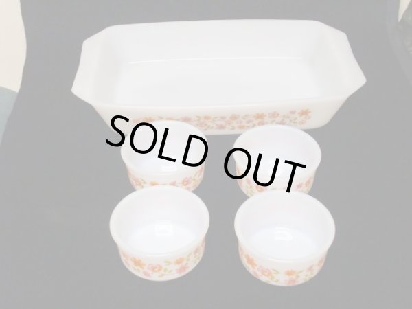 画像2: arcopal（アルコパル）　小花柄のグラタン皿とラムカン4個セット (2)