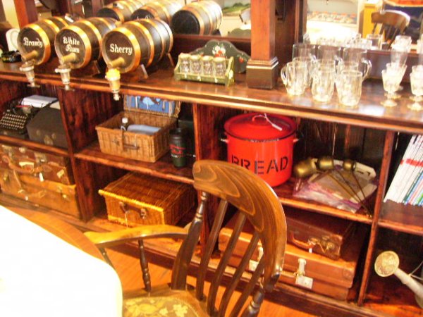 画像3: パブ キャビネット&カウンター (3)