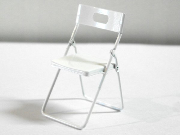 画像2: 折りたたみチェア　ホワイト (2)