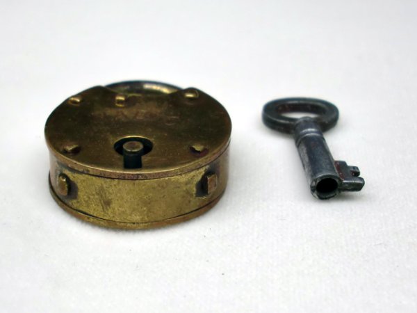 画像4: パドロック (4)