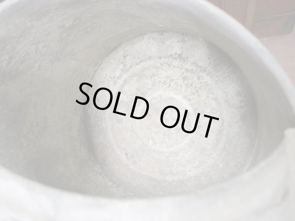 画像8: ブリキ　ジョウロ　1-1/2ガロン（約6.8リットル） (8)