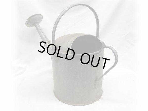 画像4: ブリキ　ジョウロ　1-1/2ガロン（約6.8リットル） (4)