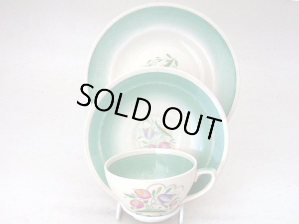 画像2: スージークーパー(Susie Cooper) ドレスデン・スプレイ (Dresden Spray) トリオ  (2)