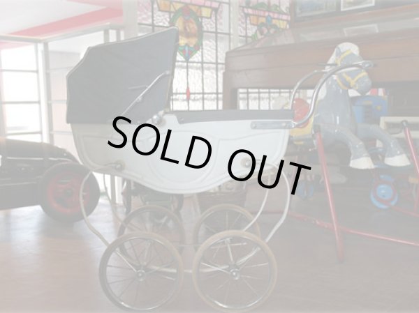 画像2: 1920年代　Triang製　子供用PRAMプラム（乳母車）　 (2)