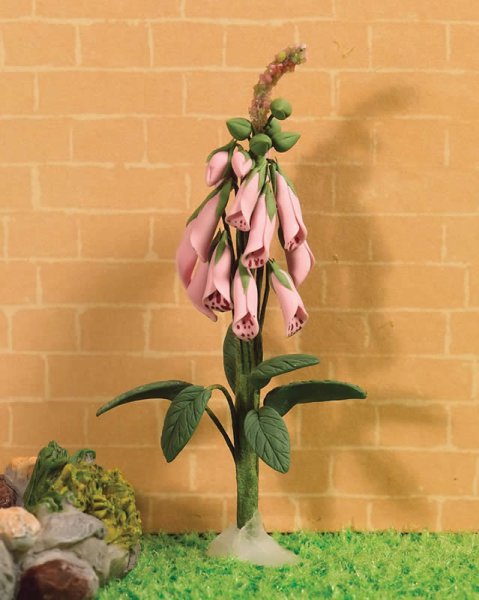 1/12サイズのドールハウス用ミニチュア　フォックスグローブ（ジギタリス）