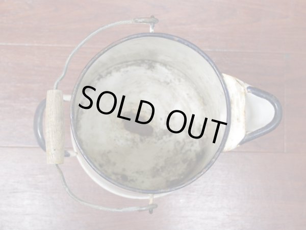 画像4: ホウロウ 水差し (4)