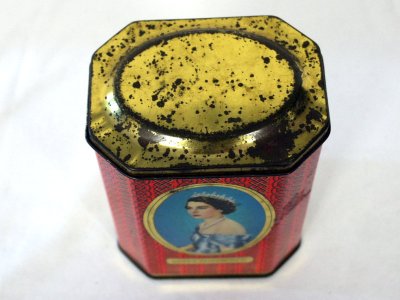 画像1: ビンテージ缶 1953年 エリザベス女王 戴冠式記念