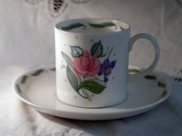 画像4: スージークーパー(Susie Cooper) フレグランス (Fragrance) コーヒーカップ6客セット 新品 箱付き (4)