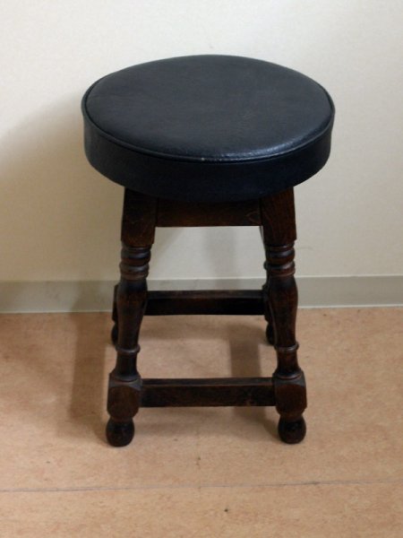 画像3: パブ チェア (バー スツール) 1脚  小 (3)