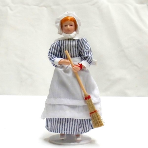 画像2: キッチン・メイドのレニー (2)