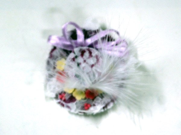 画像2: 羽付き婦人用帽子　マゼンタ/レース (2)