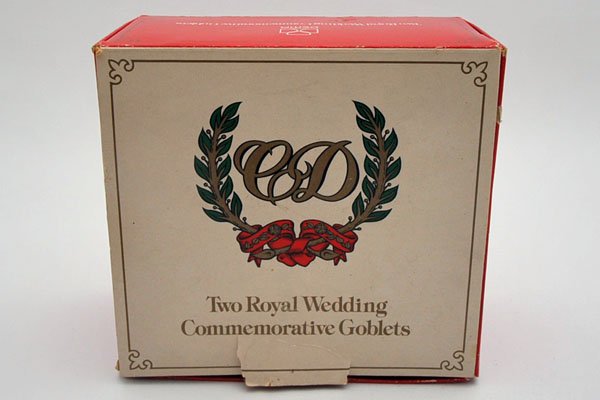 画像4: 英国王室 ウェディング ゴブレット ペア(1981年) 箱入り 未使用 (4)